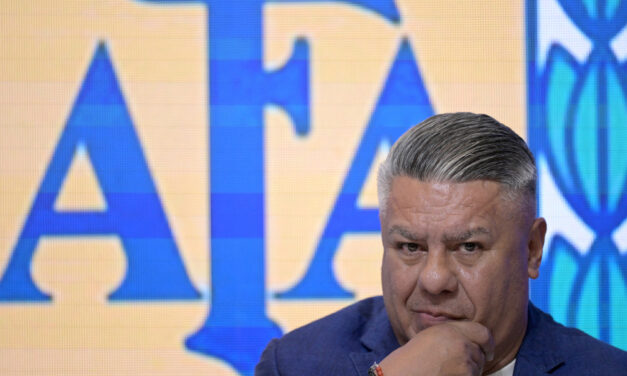 Escándalo en el fútbol argentino: la AFA y Tapia en el centro de la polémica por impuestos 💥⚽