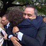 El respaldo de Milei a Adorni en medio de polémicas y viajes millonarios ✈️🇦🇷