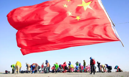 China cambia de rumbo: apuesta fuerte por el crecimiento a través de los servicios y la tecnología 🚀