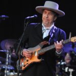 Bob Dylan: La pasión de un artista que nunca deja de reinventarse 🎤✨