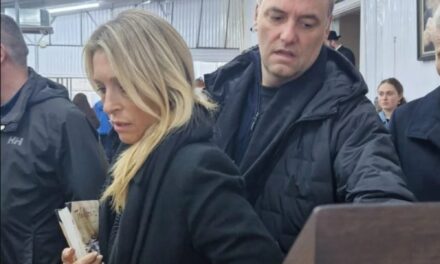 Escándalo en la política: la justicia investiga a Manuel Adorni por viajes en jet y enriquecimiento ilícito ✈️💼