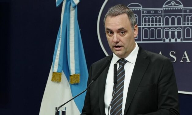 Tensión en el Gobierno: ¿Qué pasa con la crisis interna y el futuro de Adorni? ⚠️