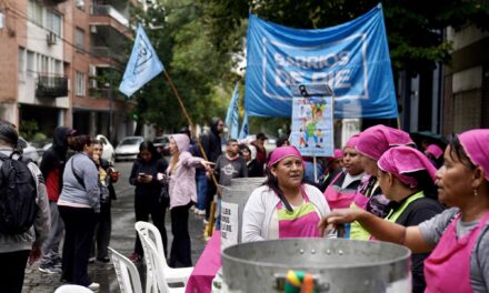 Cocineras comunitarias y Barrios de Pie lanzan dura carta contra Milei: ¿Qué está pasando en los barrios?
