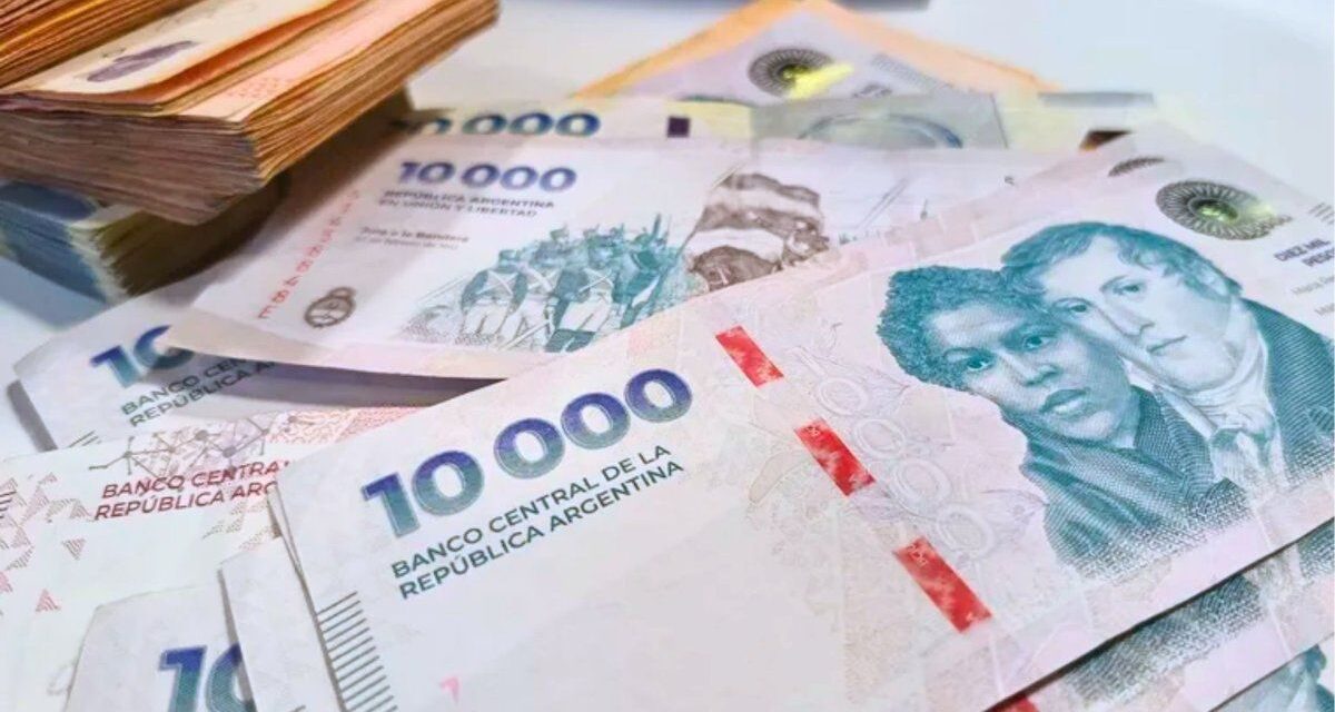 ¿Cuánto necesitas invertir para ganar $100.000 en intereses mensuales con un plazo fijo? 💸🔍