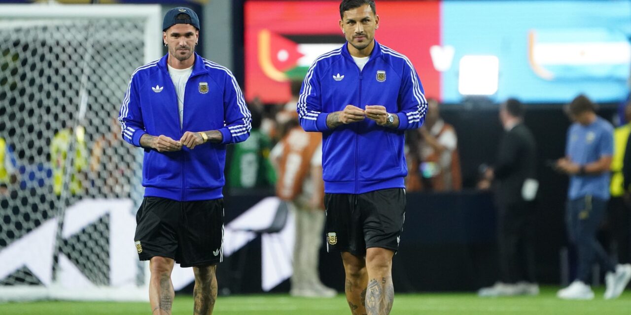 ¿Quién será el elegido? Paredes y De Paul compiten por un lugar en el mediocampo argentino en el Mundial 2026 ⚽🇦🇷