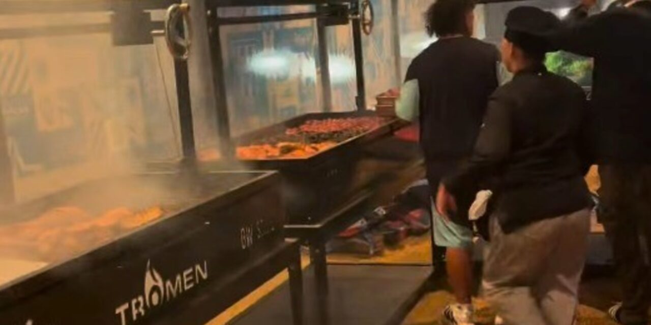 La Selección Argentina hace un asado en Kansas para mantener sus tradiciones 🇦🇷🔥
