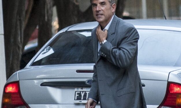 ¿De dónde salió el dinero? La investigación que pone en jaque a un funcionario clave 🇦🇷💸