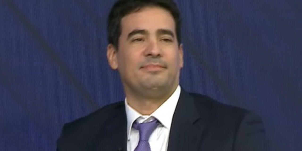 Adrián Ravier, nuevo portavoz presidencial, se pronuncia sobre la caída de Manuel Adorni y los logros del Gobierno ⚖️🚀