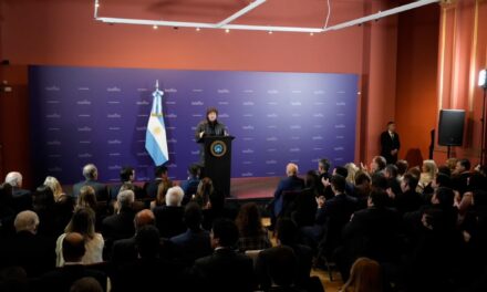 Javier Milei y su plan para cambiar la economía y la política en Argentina 💥