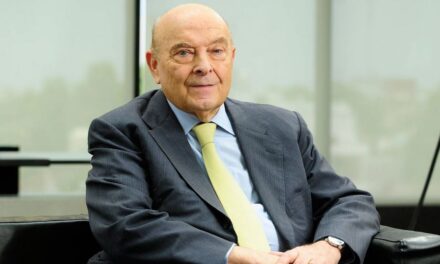 ¿Qué piensa Cavallo sobre la reforma del Banco Central y la competencia de monedas? 💸🔍