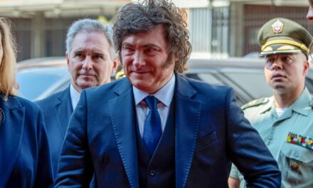 Javier Milei y su postura firme frente a la ayuda a familias endeudadas 🚫💸
