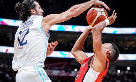 ¡Canadá le hizo la vida imposible a la Selección de básquet y le complicó el pase al Mundial! 🏀🔥