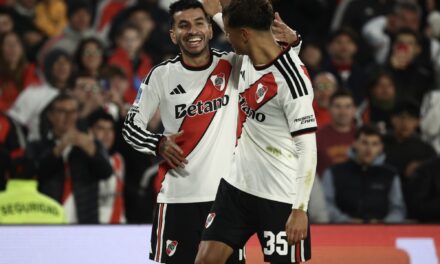 ¡Adiós a Freitas! La venta relámpago que le da aire a River ⚽💸