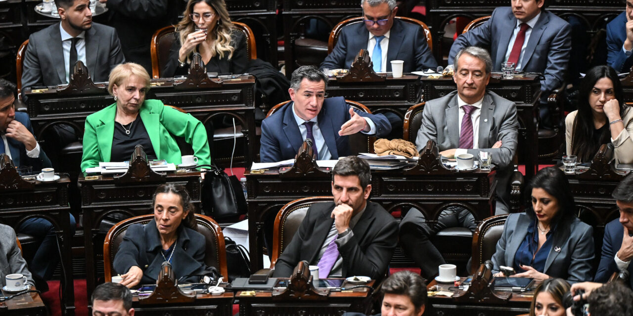 La pelea en el Congreso: proyectos clave en debate y los intereses en juego ✊💼