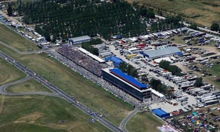 El Autódromo Mouras en crisis: ¿Qué pasa con el cierre y el futuro del automovilismo? 🏎️🚧