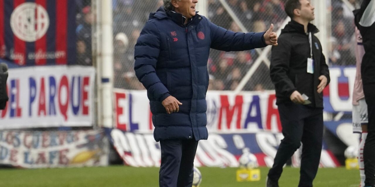 San Lorenzo despide a Pipo Gorosito tras solo 2 meses en el cargo ⚽🚪