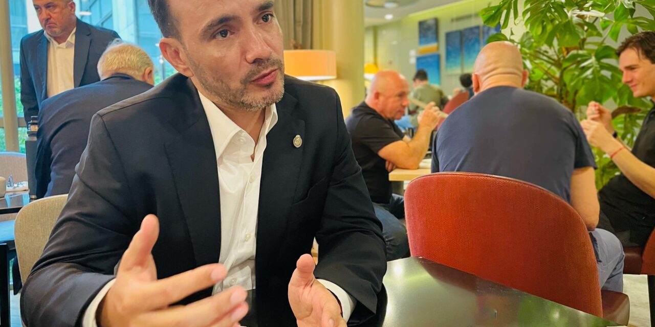 Juan Pablo Valdés en París: Buscando inversión y conectividad para Corrientes 🇫🇷🌎
