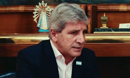 ¿Qué dice el ministro de Economía sobre el futuro de Argentina? 💸🇦🇷