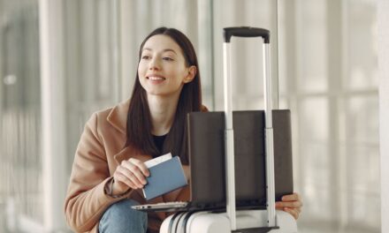 Cómo Viajar Sin Gastar de Más: Tips para Aprovechar Tus Vacaciones 🏖️💸