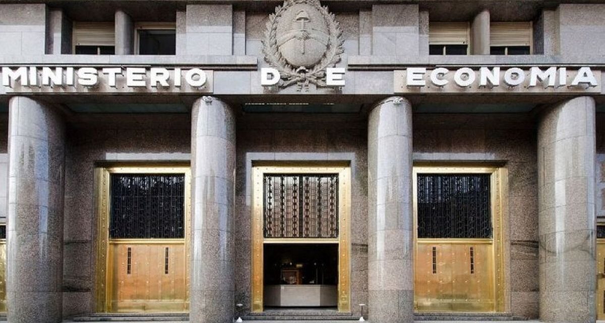 El Gobierno consigue superávit y se acerca a sus metas económicas 💰📈