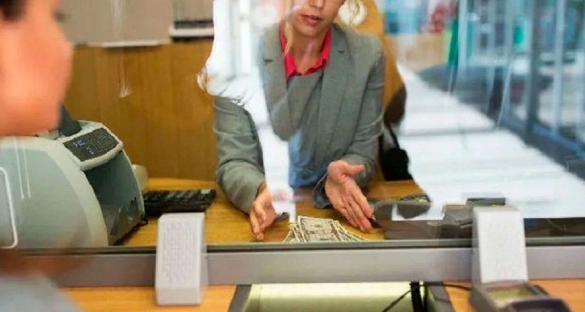 ¡Buenas noticias para los bancarios! 💸 Los salarios siguen en alza y se ajustan a la inflación 🚀