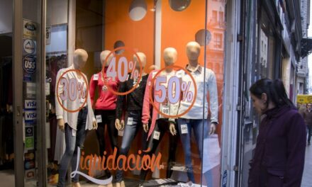 ¿Qué pasa con las ventas en Argentina? La economía en números y las expectativas de los comerciantes 🚶‍♂️📉