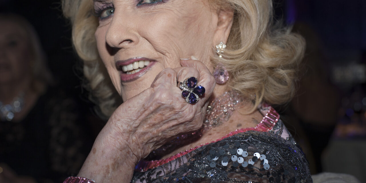 Mirtha Legrand sigue en recuperación: su estado de salud y la esperanza que mantiene su familia 😊✨