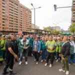 ¿Qué significa la pelea por las indemnizaciones en la recolección de residuos en Buenos Aires? 🚮🤔