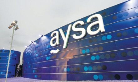 ¿Listos para la venta? La privatización de AySA avanza y ya hay dos grupos en carrera 🚰💸