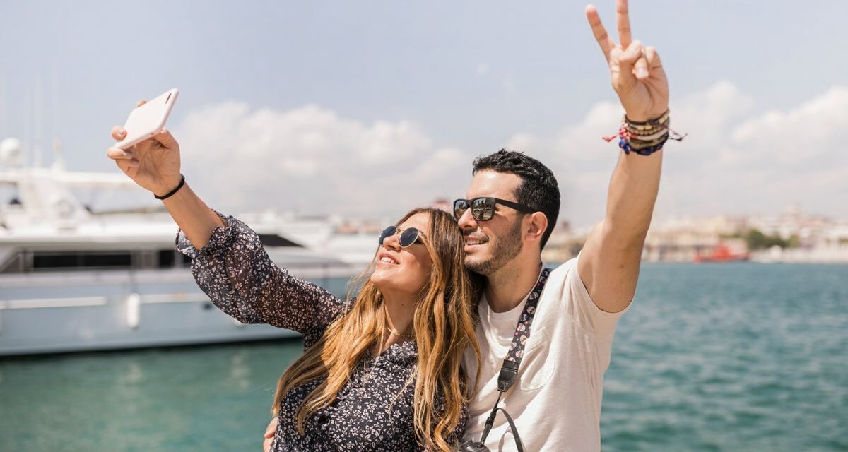 ¿Querés trabajar en un crucero y vivir una aventura sin salir del barco? 🚢✨