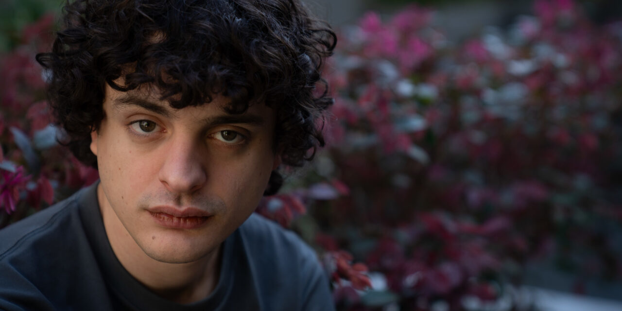 Lorenzo Ferro rompe esquemas con su debut como director y una película que recuerda a Favio 🎬✨