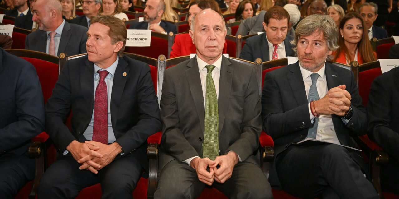 ¡Noche de premios en la Justicia argentina! 🎉👩‍⚖️
