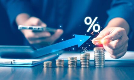 ¿Dólares o plazos fijos? La decisión clave para tus ahorros en los próximos meses 💸🇺🇸