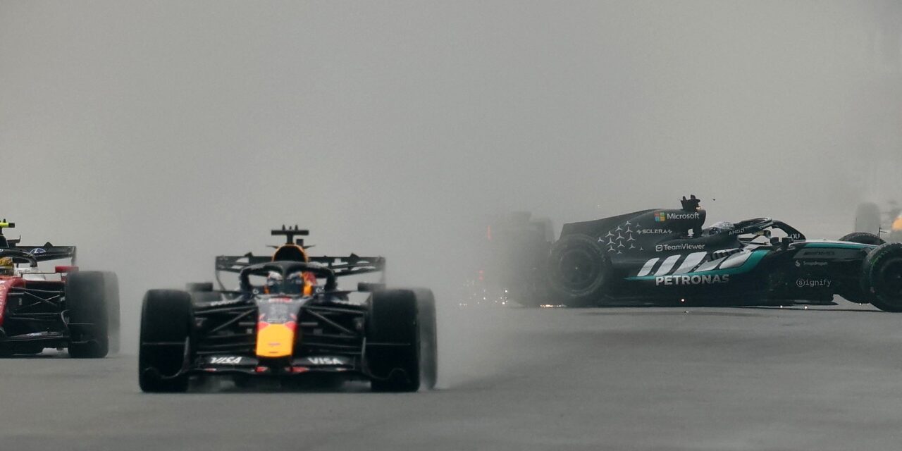 ¡Caos en la última Sprint Race! Verstappen rompe el maleficio en Singapur 🚥🏆