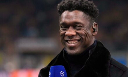 ¡Seedorf llega a Corinthians y enciende las expectativas! ⚽🔥