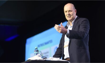 Argentina en Francia: ¿Qué dice el gobierno sobre su crecimiento y oportunidades? 🇫🇷🚀